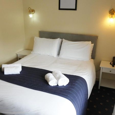 The Riverside Hotel Monmouth Exteriér fotografie