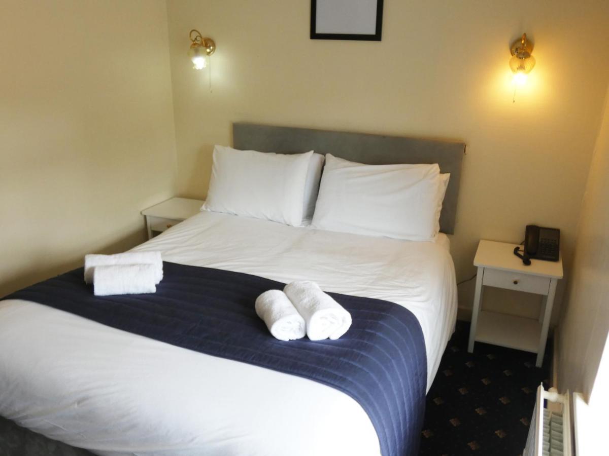 The Riverside Hotel Monmouth Exteriér fotografie