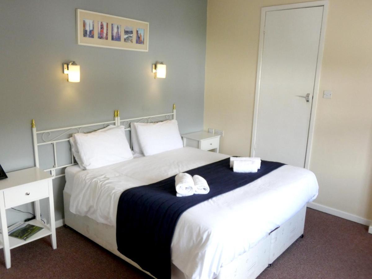 The Riverside Hotel Monmouth Exteriér fotografie