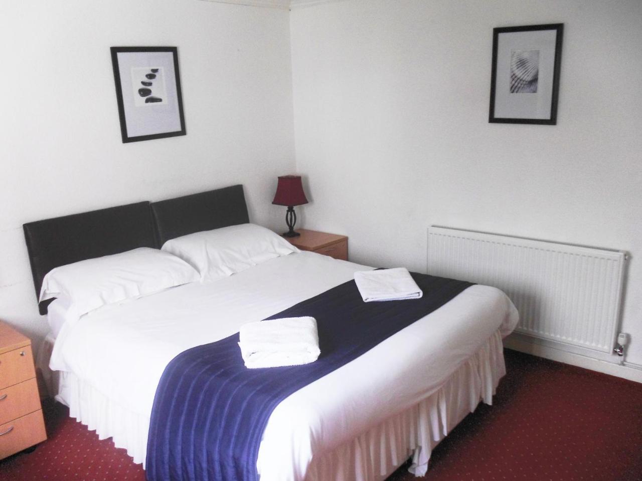 The Riverside Hotel Monmouth Exteriér fotografie